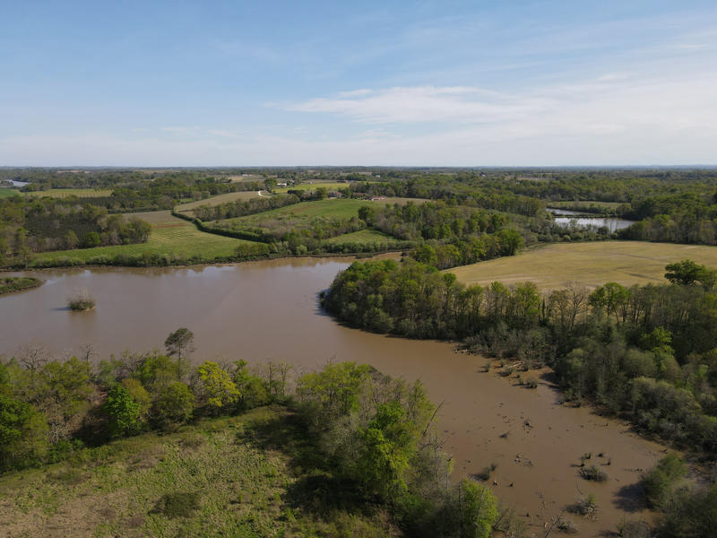 Propriété - 260 m² - 11 pièces