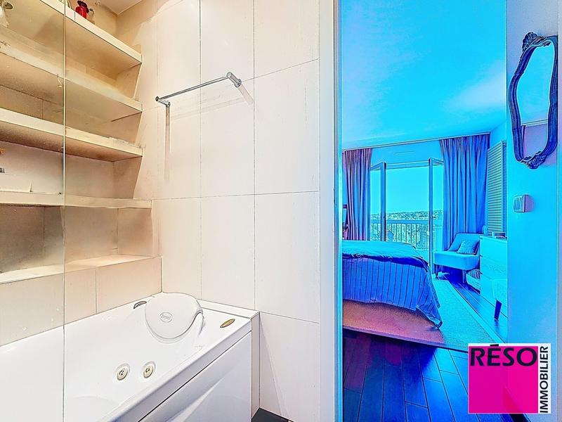 Appartement - 105 m² - 4 pièces