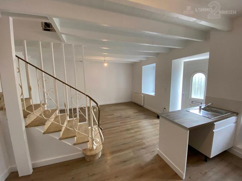 Immeuble - 102 m² - 1 pièce