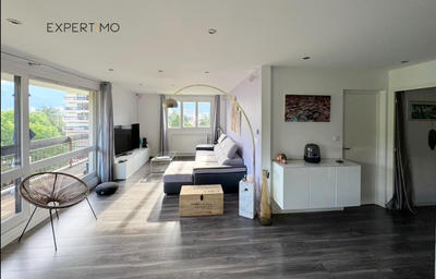 Appartement - 83 m² - 4 pièces