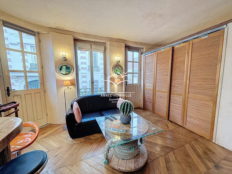 Appartement - 78 m² - 6 pièces