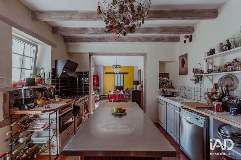 Maison - 229 m² - 6 pièces