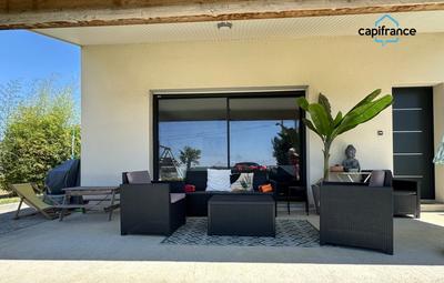 Maison - 97 m² - 5 pièces