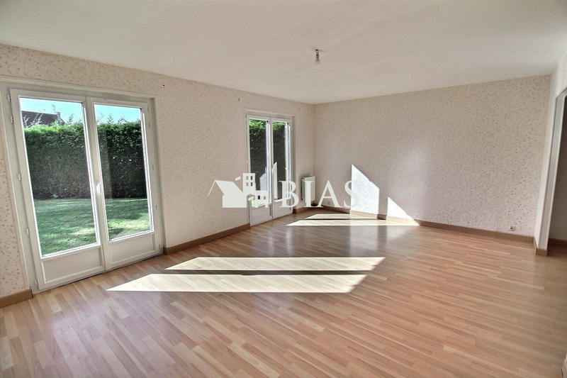 Maison - 152 m² - 6 pièces