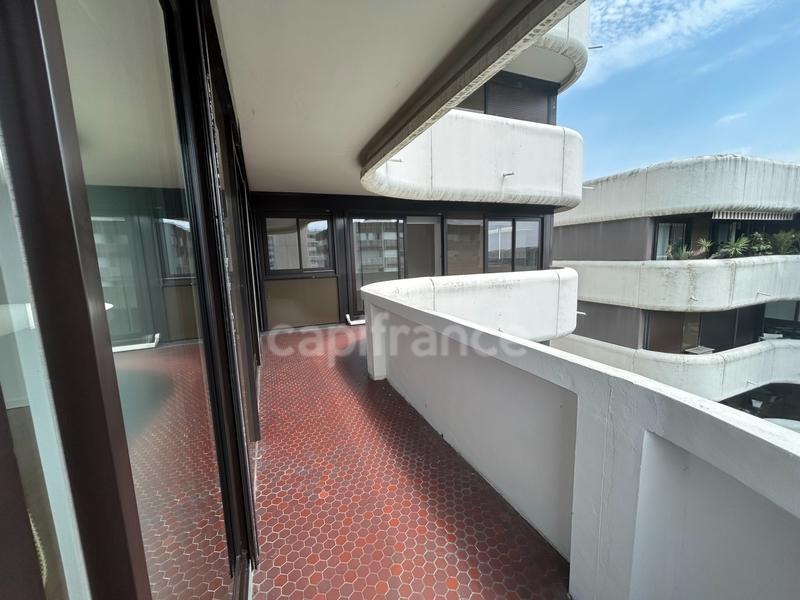 Appartement - 107 m² - 4 pièces