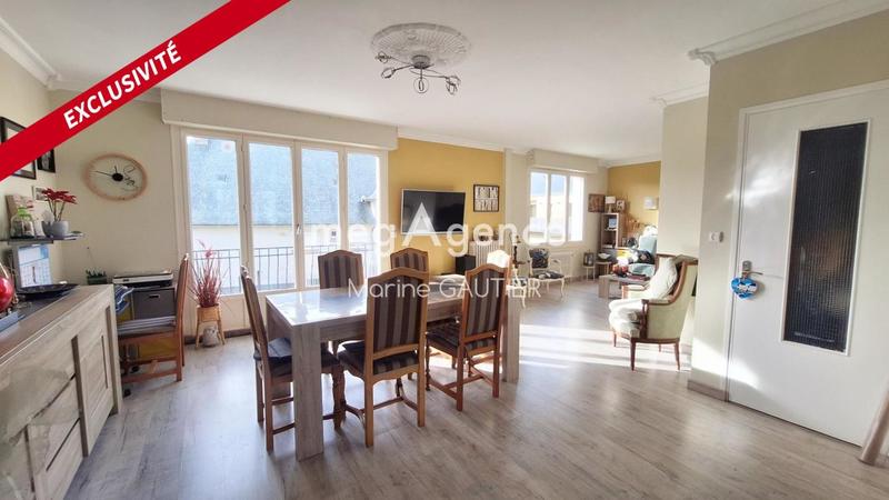 Maison - 189 m² - 9 pièces