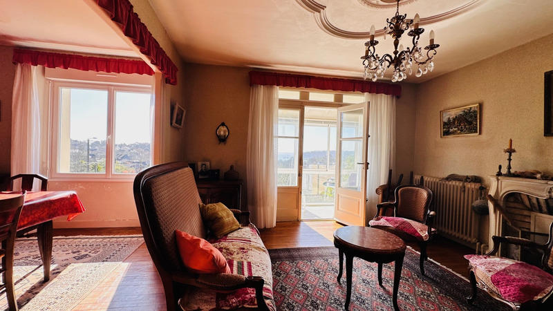 Maison - 130 m² - 6 pièces