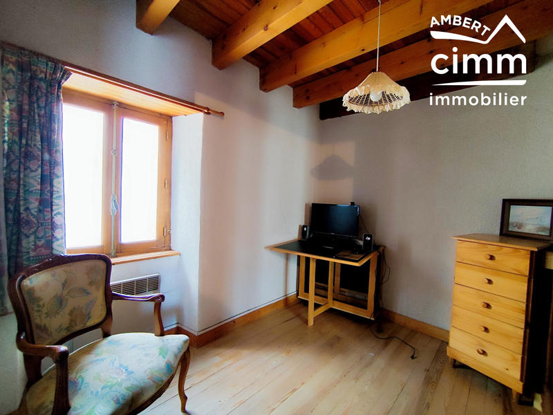 Maison - 53 m² - 7 pièces