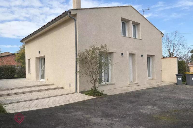 Maison - 163 m² - 8 pièces