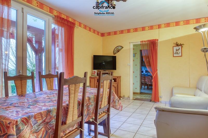 Maison - 85 m² - 5 pièces