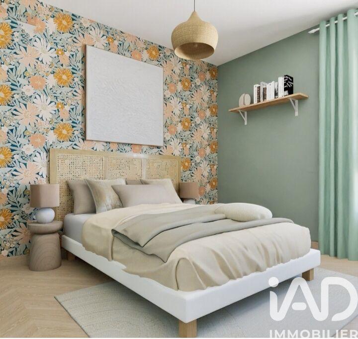 Appartement - 80 m² - 4 pièces