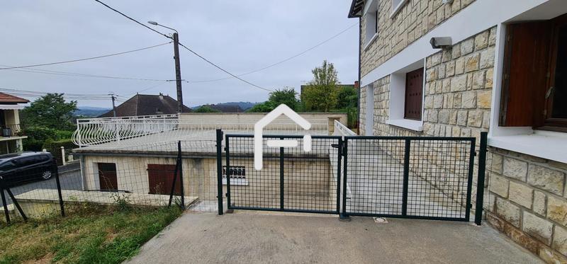 Propriété - 170 m² - 7 pièces