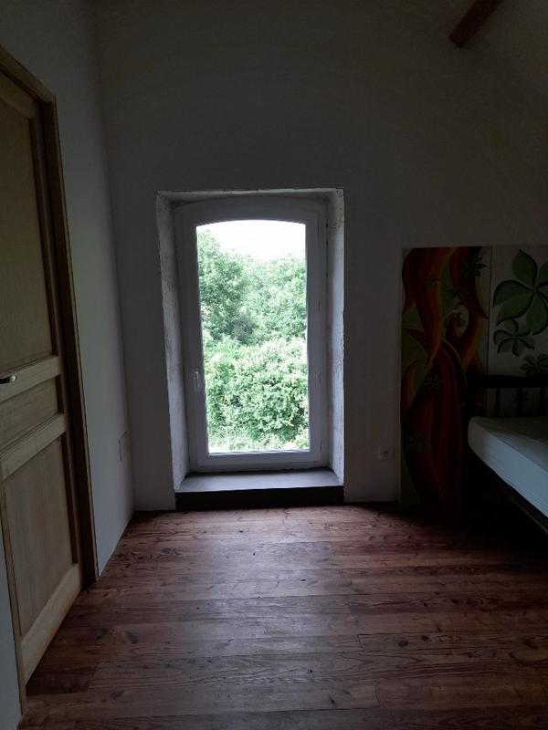 Maison - 180 m² - 7 pièces