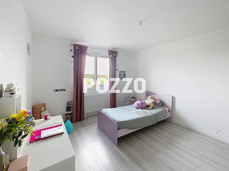 Maison - 121 m² - 6 pièces