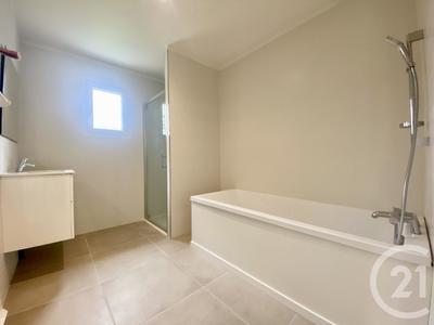 Maison de village - 144 m² - 5 pièces