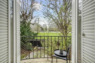 Duplex - 227 m² - 7 pièces