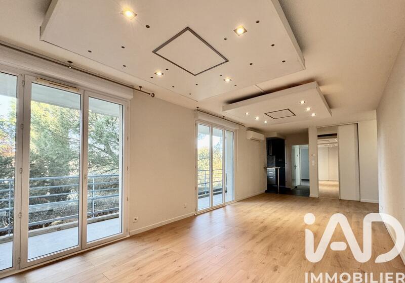 Appartement - 67 m² - 3 pièces