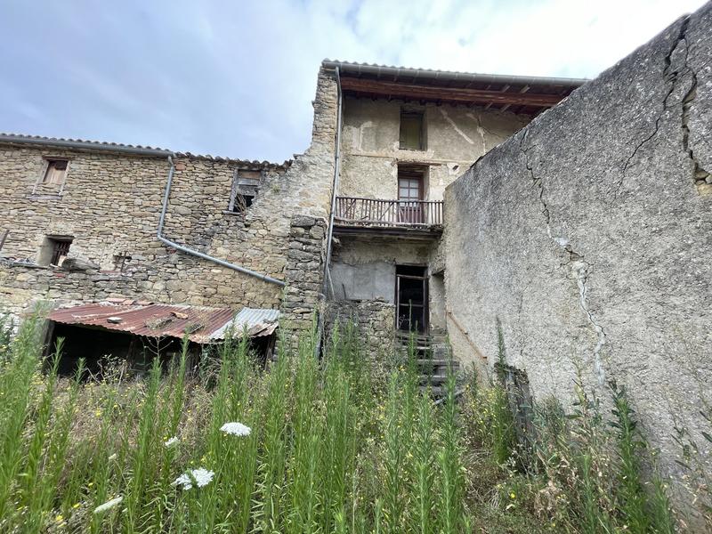 Maison traditionnelle - 250 m² - 12 pièces