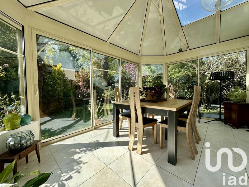 Maison - 195 m² - 7 pièces