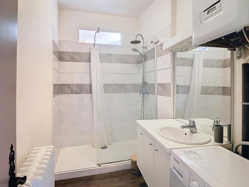 Immeuble - 172 m² - 9 pièces