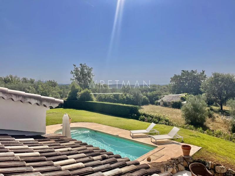 Maison - 158 m² - 6 pièces