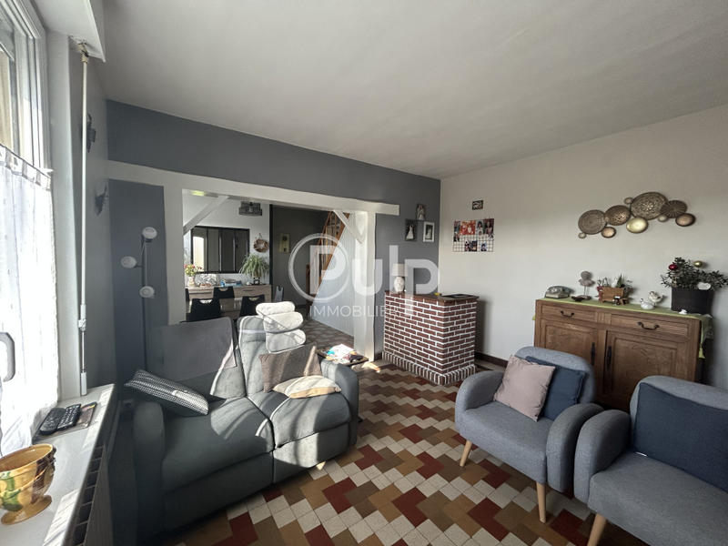 Maison - 85 m² - 5 pièces