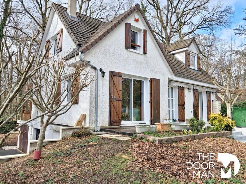 Maison - 107 m² - 6 pièces