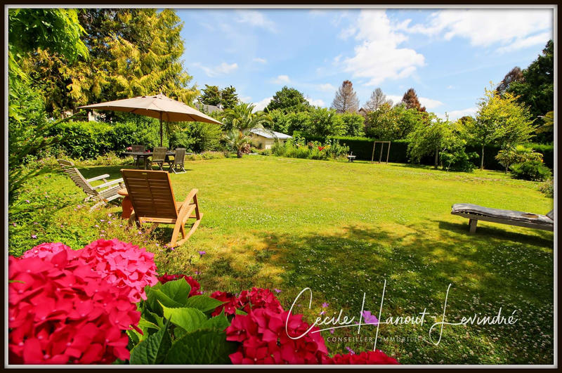 Maison - 188 m² - 8 pièces