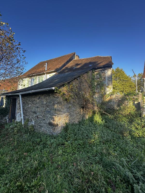 Maison - 140 m² - 3 pièces