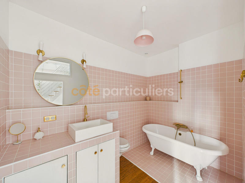 Maison - 180 m² - 5 pièces