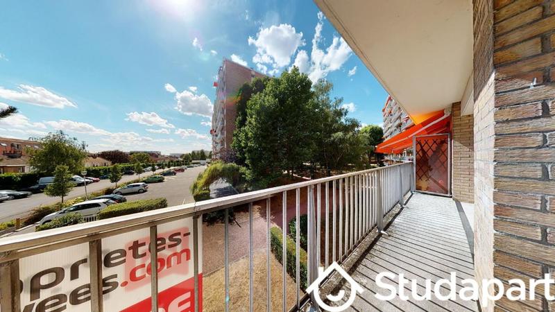 Chambre - 13 m² - 1 pièce