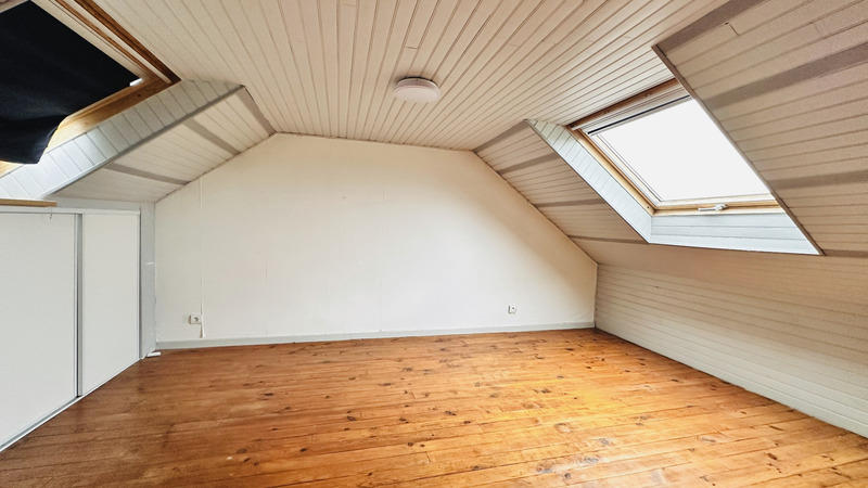 Maison - 110 m² - 6 pièces