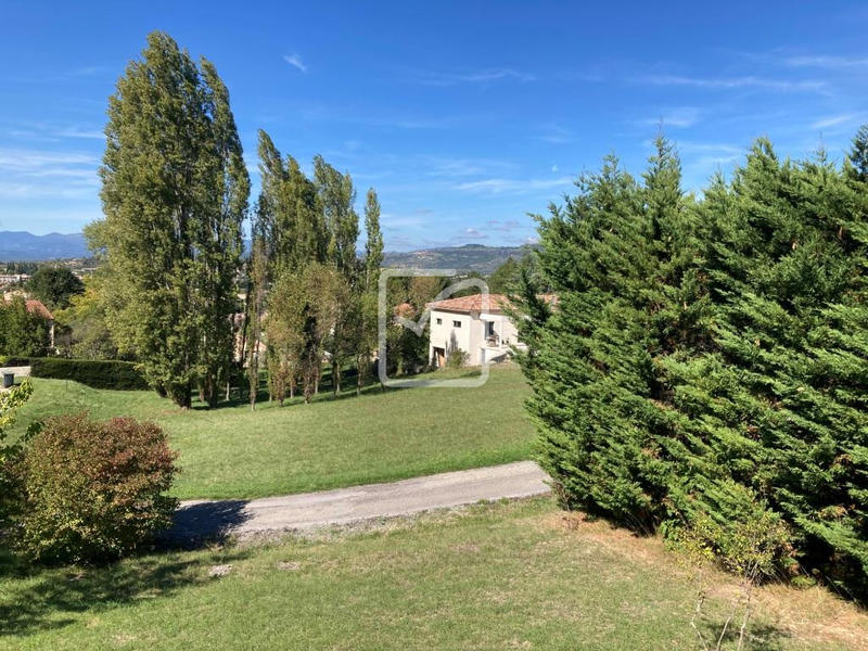 Villa - 110 m² - 6 pièces