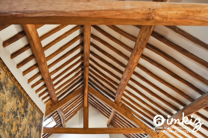 Maison - 436 m² - 14 pièces