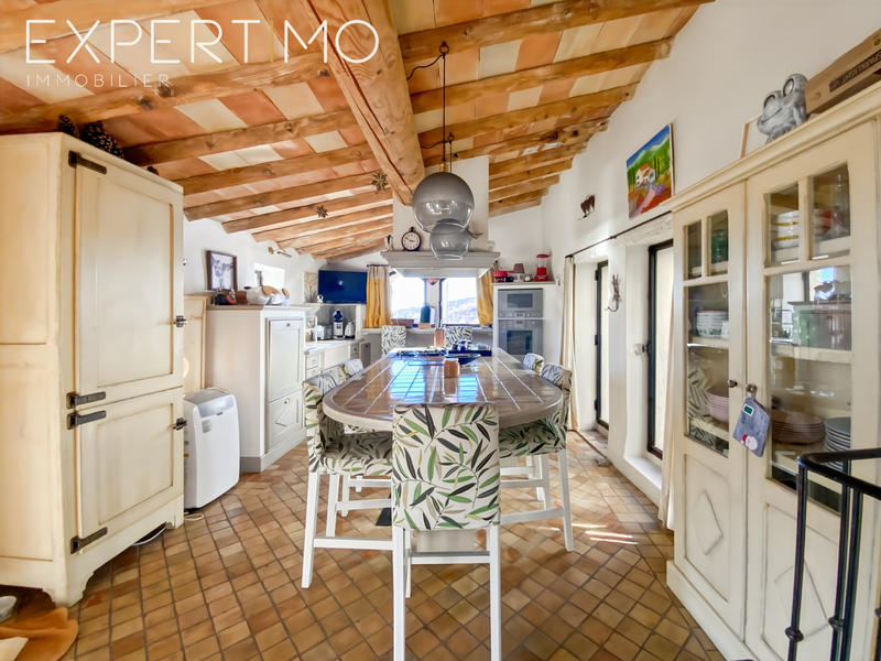 Maison de village - 89 m² - 5 pièces