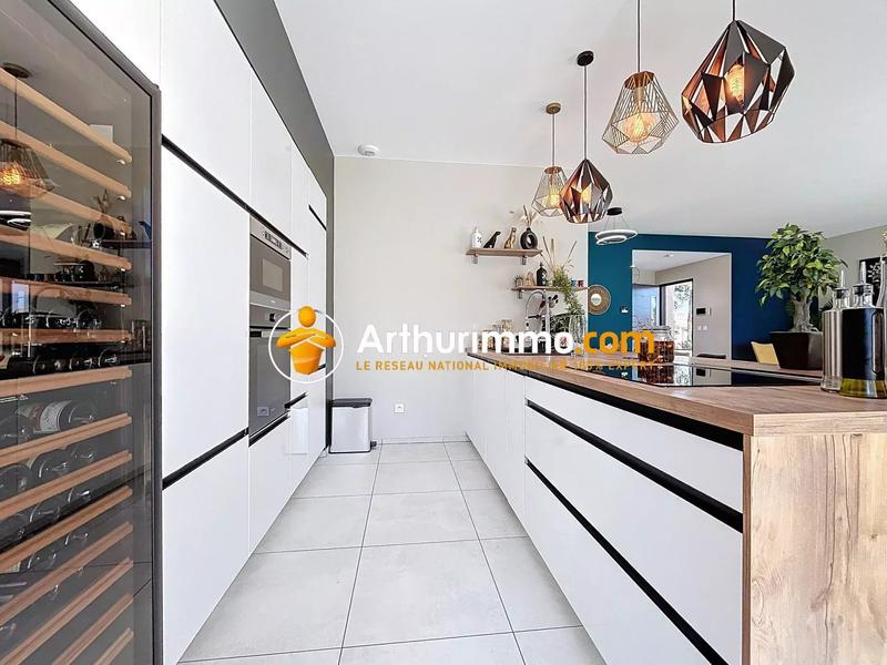 Maison - 125 m² - 5 pièces