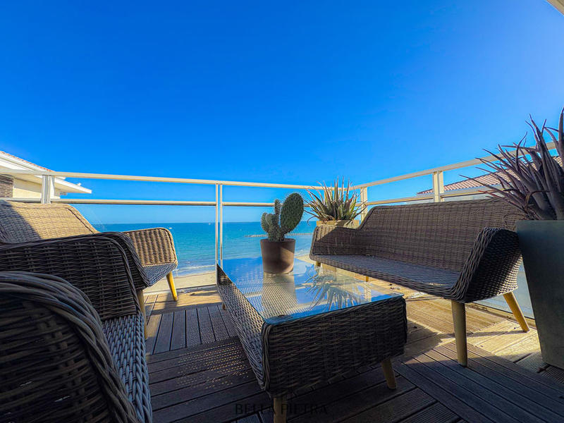 Appartement - 90 m² - 4 pièces