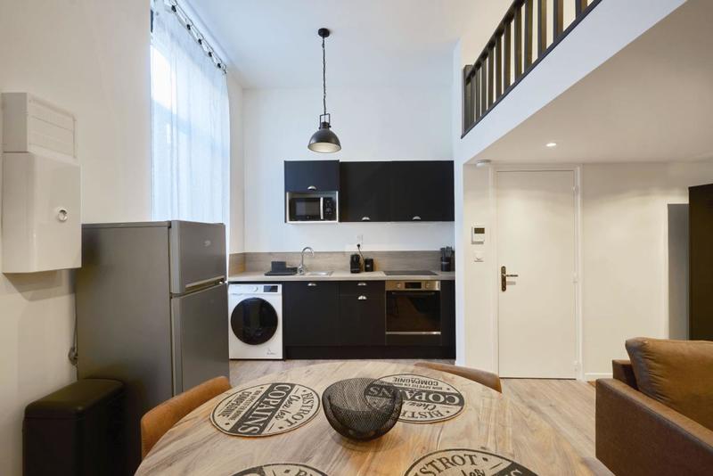 Studio - 27 m² - 2 pièces