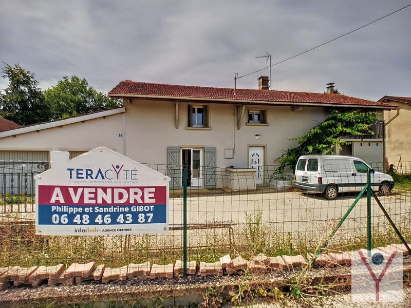 Maison traditionnelle - 148 m² - 6 pièces