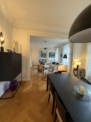 Appartement - 163 m² - 6 pièces