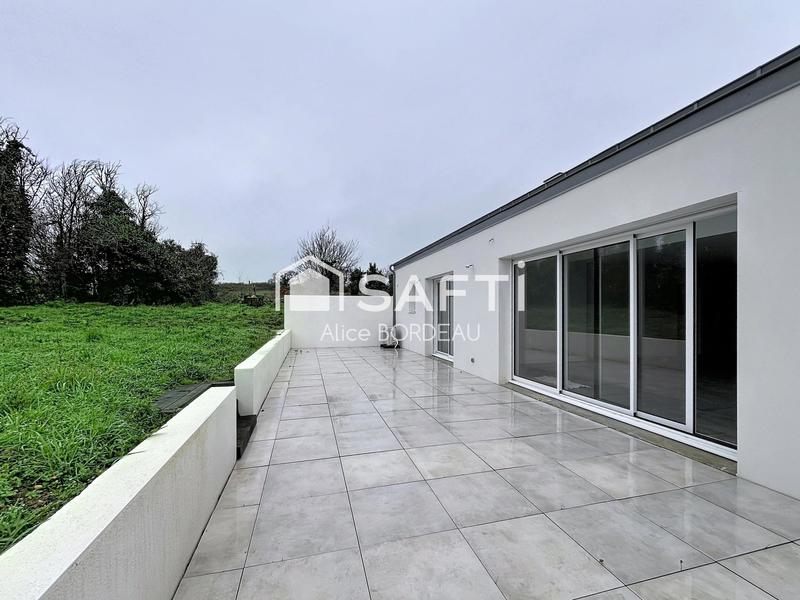 Maison - 181 m² - 5 pièces