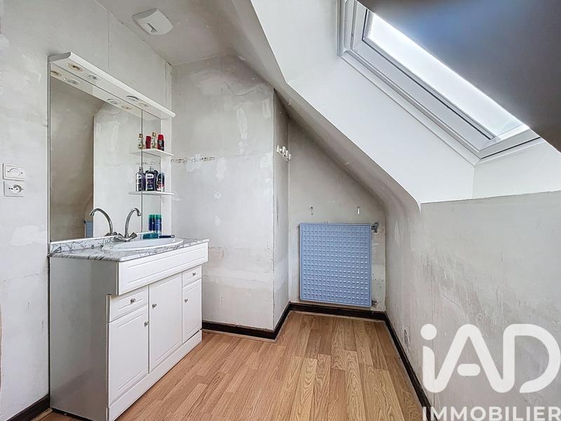 Maison - 102 m² - 5 pièces