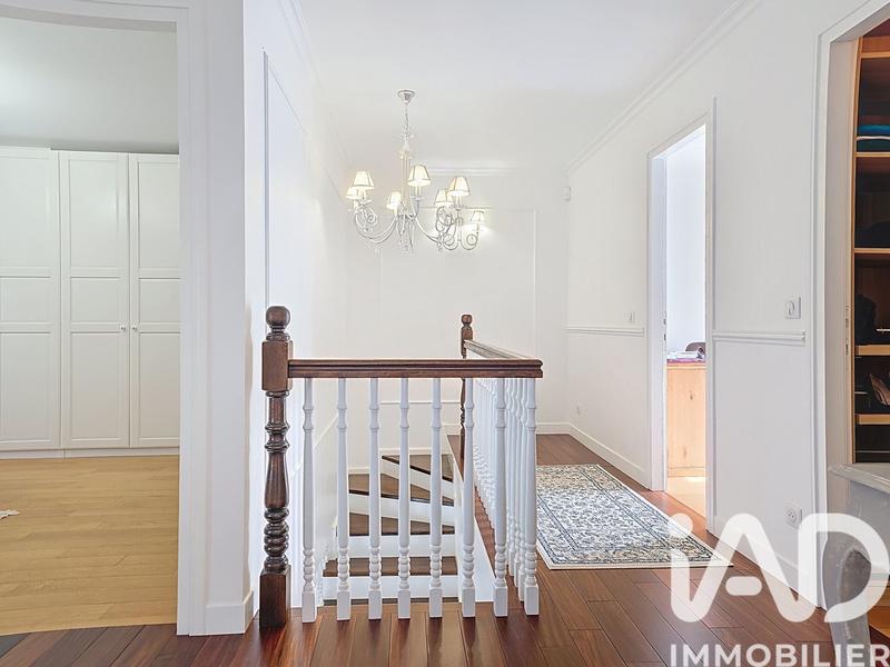 Maison - 170 m² - 7 pièces