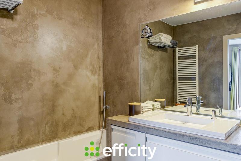 Appartement - 111 m² - 4 pièces