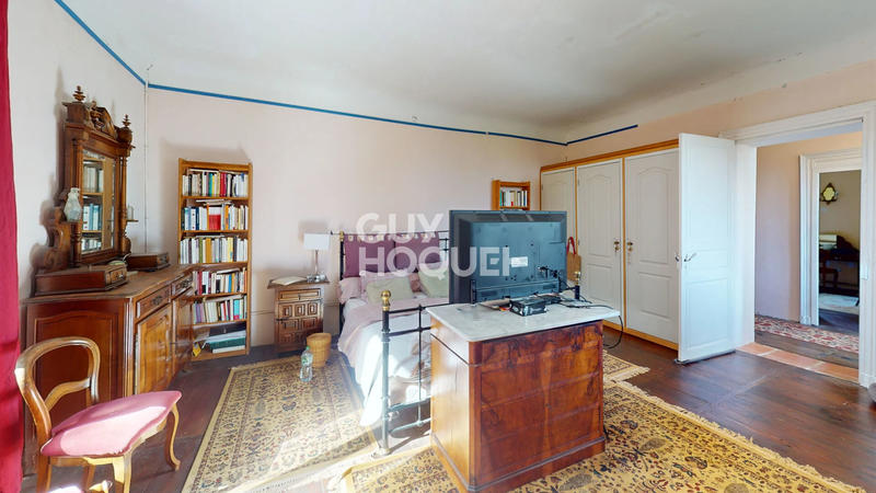 Maison - 506 m² - 12 pièces