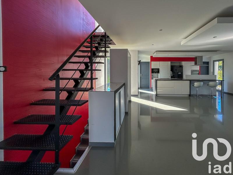 Maison - 194 m² - 7 pièces