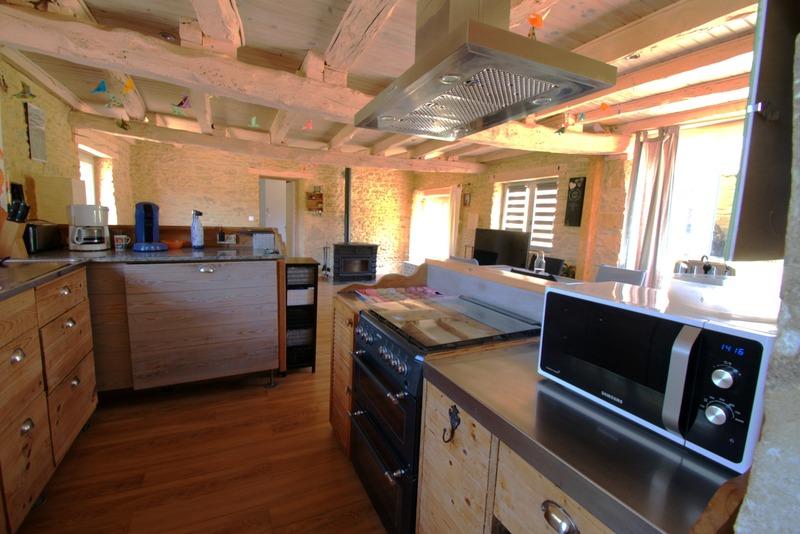 Propriété - 277 m² - 9 pièces