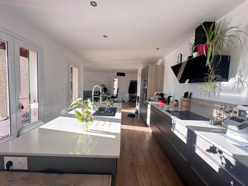 Maison - 120 m² - 4 pièces