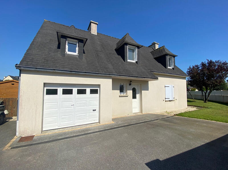 Maison - 106 m² - 5 pièces