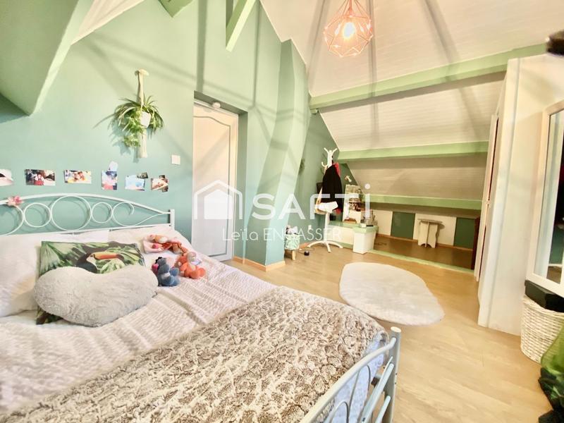 Maison - 135 m² - 6 pièces